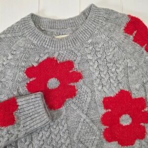 Maeve by Anthropologie XXS Grey Cable Knit Red Flower Sweater Crew Neck‎